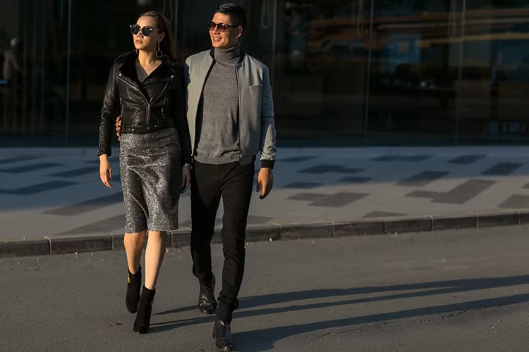 Ngoài ra, gần đây, Trang Nhung và Bình Minh còn đóng cặp trong bộ phim truyền hình “Ngày mai ánh sáng”.