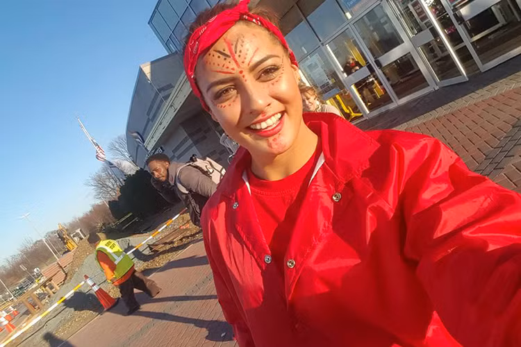 Chan dung thi sinh dau tien lot top 20 HH The gioi 2016