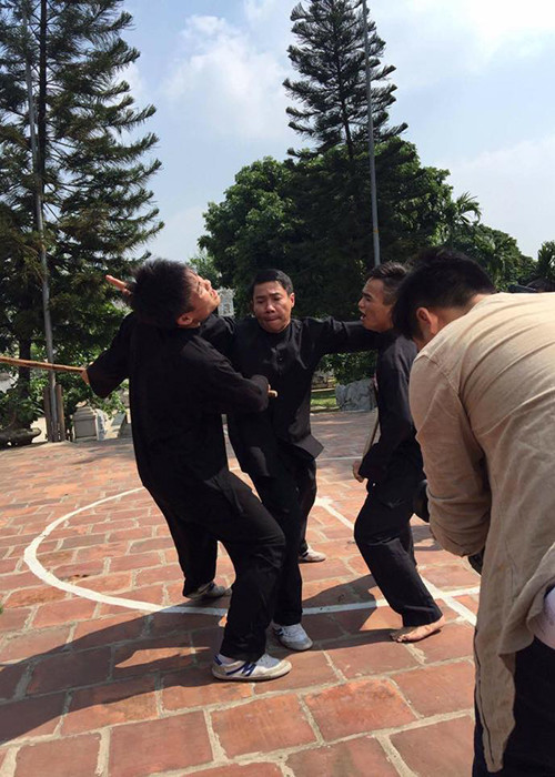 Phim hài võ thuật “Bí tịch thất truyền” có sự tham gia của Công Lý, Vĩnh Xương, Tạ Am, Duy Nam, Trương Phương, Thanh Hòa… sẽ ra mắt đúng dịp Tết 2017. (Ảnh: Facebook Công Lý)