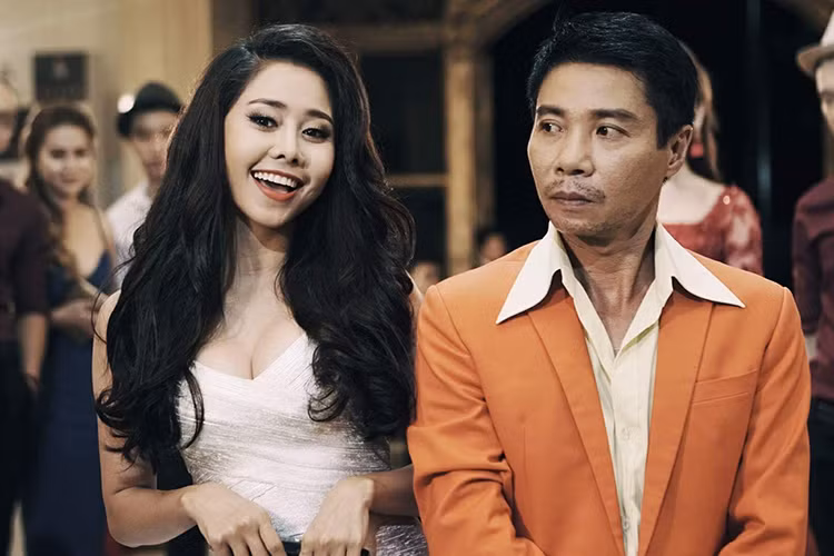 Ngoài “Bí tịch thất truyền”, “Enter” là bộ phim hài Tết 2017 thứ hai mà Công Lý tham gia. (Ảnh: Facebook đạo diễn Phạm Đông Hồng)