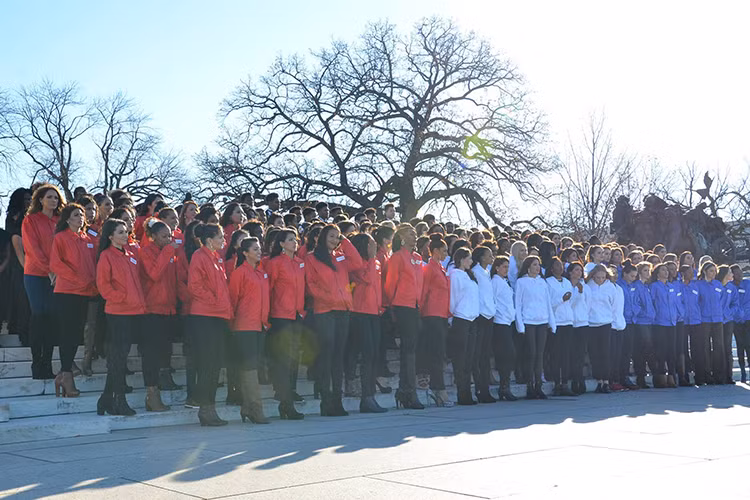 Bên cạnh đó, các người đẹp tham gia cuộc thi Hoa hậu Thế giới 2016 còn được chia thành nhóm Blue team (nhóm màu xanh) và White team (nhóm màu trắng). (Ảnh: Hoa hậu Thế giới)