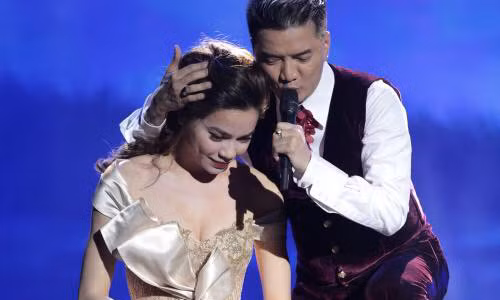 Ho Ngoc Ha benh vuc Dam Vinh Hung giua on ao clip soc