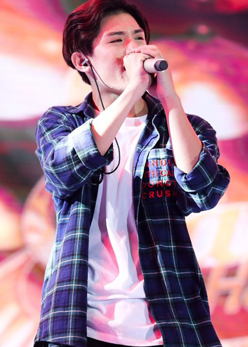 Hâm mộ nhạc sĩ Nguyễn Hải Phong, Đoàn Thế Lân chọn về đội của vị huấn luyện viên này dù nhạc sĩ Lê Minh Sơn, Đức Trí và Giáng Son cũng ra sức thuyết phục. (Ảnh: An ninh thủ đô)