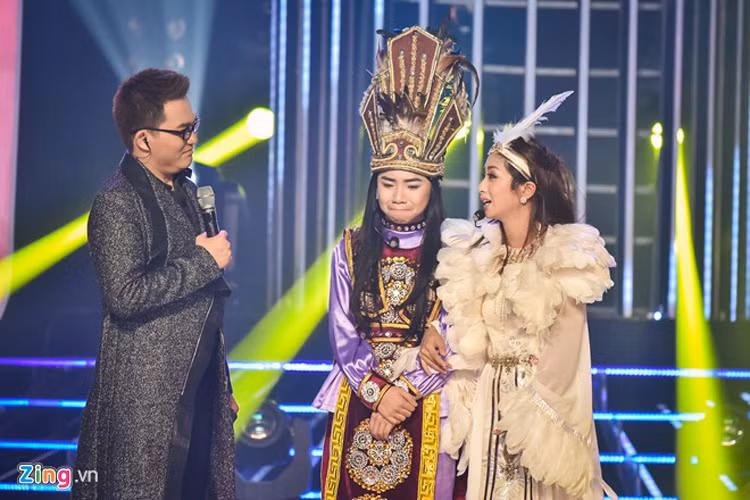 Công Quốc không bận tâm nhiều đến kết quả, cậu bé bật khóc khi phải chia tay HLV Thu Hằng. Mỹ Linh cho rằng cuộc thi đã giúp cả 2 trở thành tri kỷ và hy vọng cô trò sẽ giữ mối nhân duyên đến sau này.