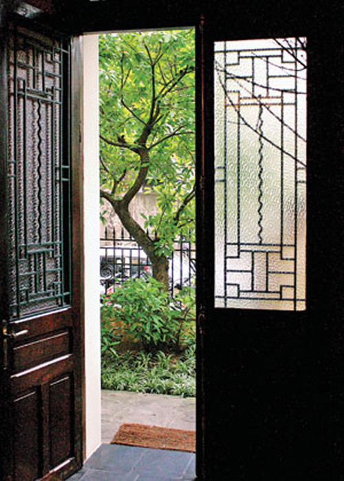 4 kieu nha pham phong thuy khien gia chu hao tai ton cua