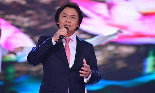 Sao Viet tiec thuong nghe si Quang Ly qua doi