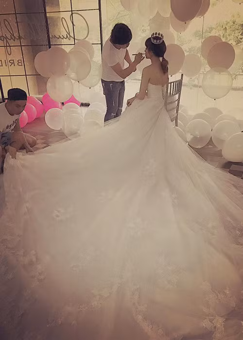 Lo hau truong chup anh cuoi cua Tran Thanh Hari Won-Hinh-2