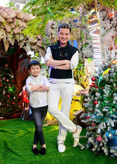 Bé Tin được bác ruột là Mr Đàm nhận làm con nuôi từ khi còn trong bụng mẹ. (Ảnh: Facebook nhân vật) 