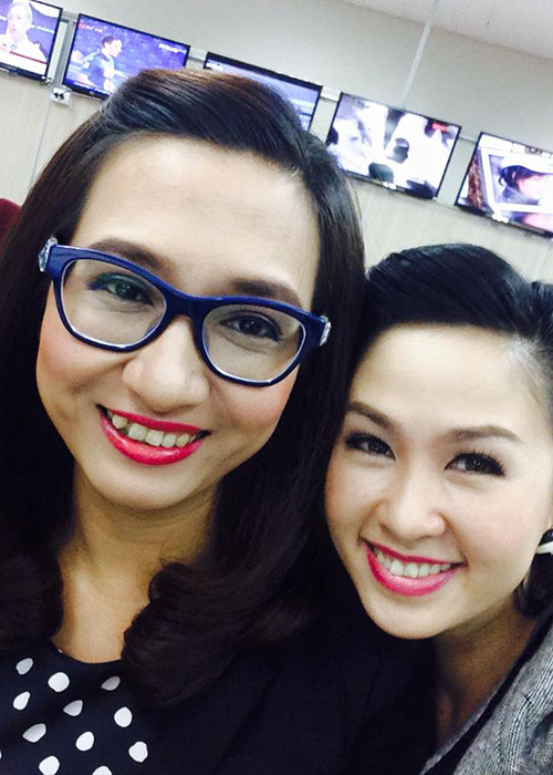 Trước Thời sự 19h ở VTV1, Thúy Hằng từng làm việc tại Trung tâm Truyền hình Việt Nam tại TP HCM trong 10 năm. (Ảnh: Facebook nhân vật) 