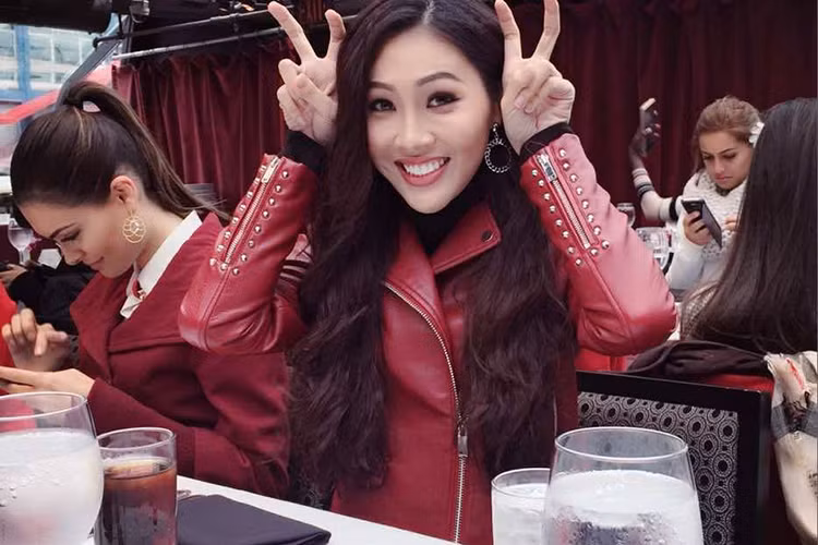 Trước khi chính thức bước vào cuộc thi, Diệu Ngọc đã có sự chuẩn bị khá kỹ lưỡng về trang phục và các kỹ năng. (Ảnh: Facebook nhân vật)