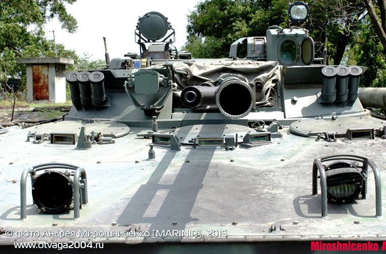 Ngoài khả năng bơi lội cực tốt, BMP-3F sở hữu hỏa lực mạnh mẽ tương đương phiên bản tiêu chuẩn BMP-3M. Đặc biệt, phiên bản này sở hữu hệ thống điều khiển hỏa lực mới. Nguồn ảnh: otvaga2004