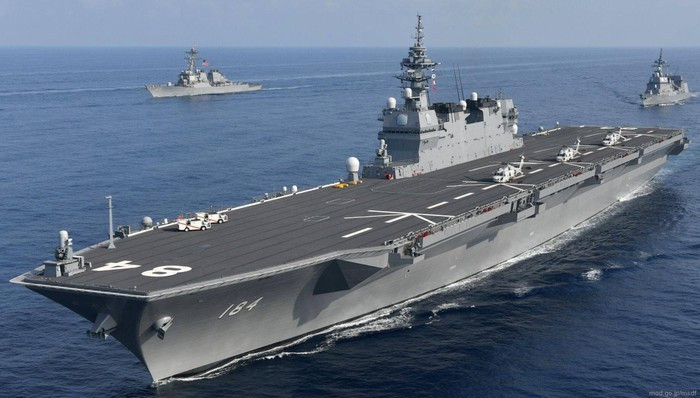 Tàu được trang bị hệ thống radar quét mạng pha điện tử (AESA) băng tần kép OPS-50 với khả năng nhận dạng và phân biệt mục tiêu rất cao, cùng hệ thống chiến tranh điện tử tinh vi.