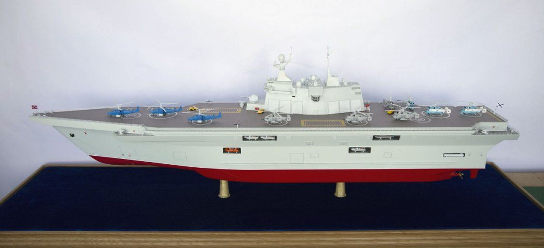 Có một dự án thú vị, Omsktransmash với các kỹ sư tài năng đã hứa hẹn một phương tiện chiến đấu bộ binh thế hệ mới. Nhưng các chuyên gia đánh giá đề nghị của Omsk là rất tốn kém và khó khăn về kỹ thuật.