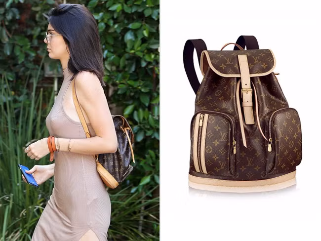 Chiếc ba lô Louis Vuitton có hai ngăn và khoang chứa đồ rất rộng, giá 2.090 USD được Kendall Jenner dùng khi cô phải mang nhiều thứ đồ lỉnh kỉnh.
