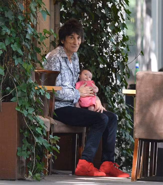 Thanh vien Rolling Stone met vi 69 tuoi van phai cham con