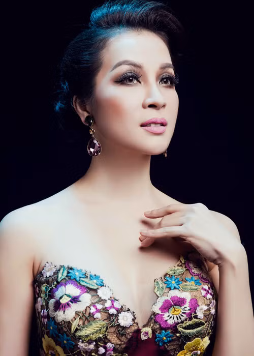 MC Thanh Mai dep lanh lung trong bo anh moi-Hinh-7