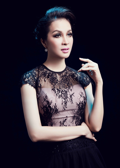 Thanh Mai đang làm mẹ đơn thân của một cô con gái nhưng nữ MC tâm sự rằng cô hạnh phúc và hài lòng với cuộc sống hiện tại. 