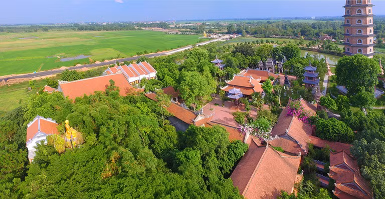 Ngày nay, chùa Biện Sơn trở thành điểm dừng chân, tham quan, nghiên cứu của đông đảo du khách trên lộ trình tìm về với cội nguồn dân tộc. Ảnh: Báo Vĩnh Phúc.