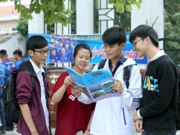 Diem chuan nam 2018 giam manh, chat luong thi sinh co giam?-Hinh-2