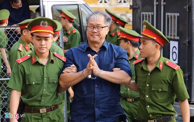 Ong Pham Cong Danh linh 30 nam tu, Tram Be 4 nam tu-Hinh-2