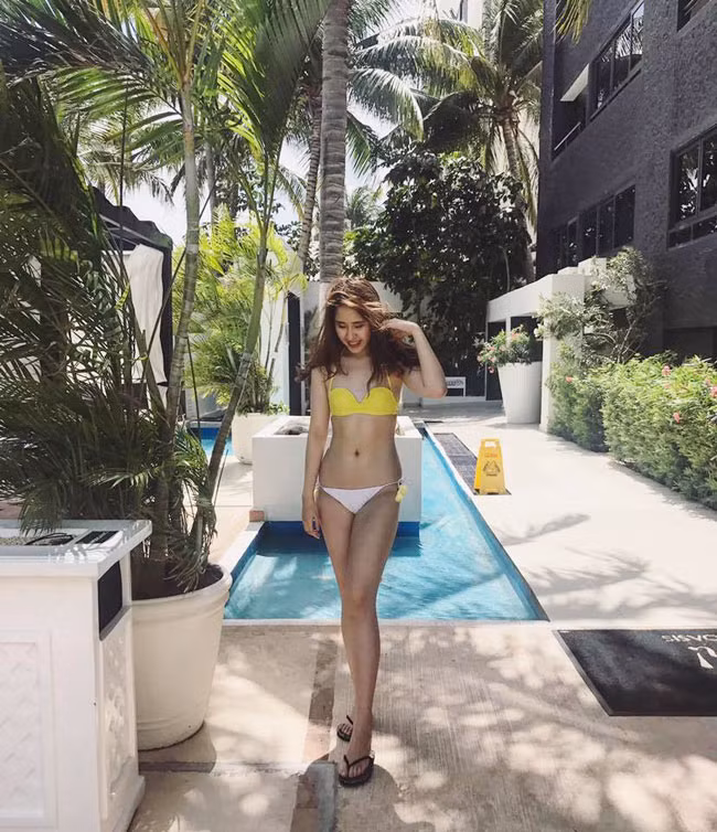 Trong những hình ảnh mới nhất đăng tải trên trang cá nhân, Ngọc Mai xinh đẹp và chững chạc hơn nhiều.