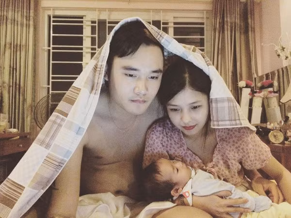 Tính cách hiện đại, giàu trách nhiệm, sự khéo léo trong khi làm việc nhà của chồng khiến Thu Thảo hạnh phúc, viên mãn và rất yên tâm khi để một mình chồng gánh vác chuyện lớn, nhỏ trong nhà trong thời điểm cô mới sinh con.