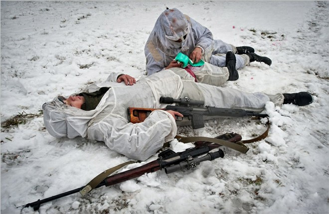 Họ cũng cần rèn luyện khả năng tác chiến theo cặp nhằm quen với những tình huống nguy cấp có trên chiến trường.