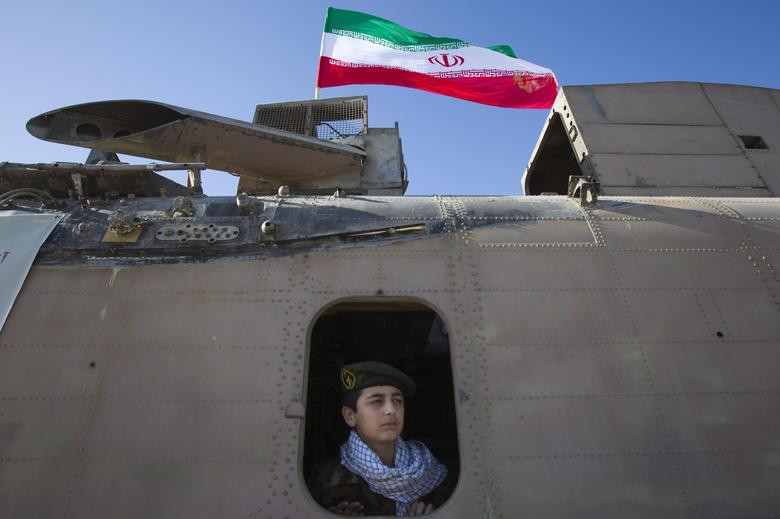 IRGC, với khả năng chiến tranh phi đối xứng và độc đáo trên khắp Trung Đông, ra đời từ cách mạng năm 1979 tiếp tục thách thức Mỹ theo cách mà các lực lượng quân sự thông thường của Iran không bao giờ có thể.