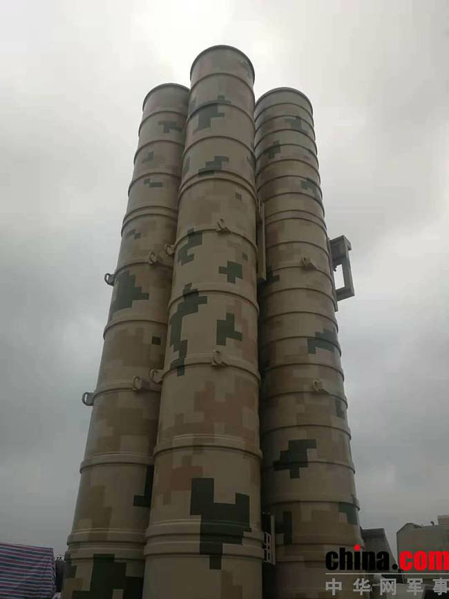 Cụ thể hơn, WS-600L không phải là tên lửa đất đối không mà là tên lửa chiến thuật có khả năng tấn công mục tiêu trên đất liền và trên biển. Nguồn ảnh: China.com