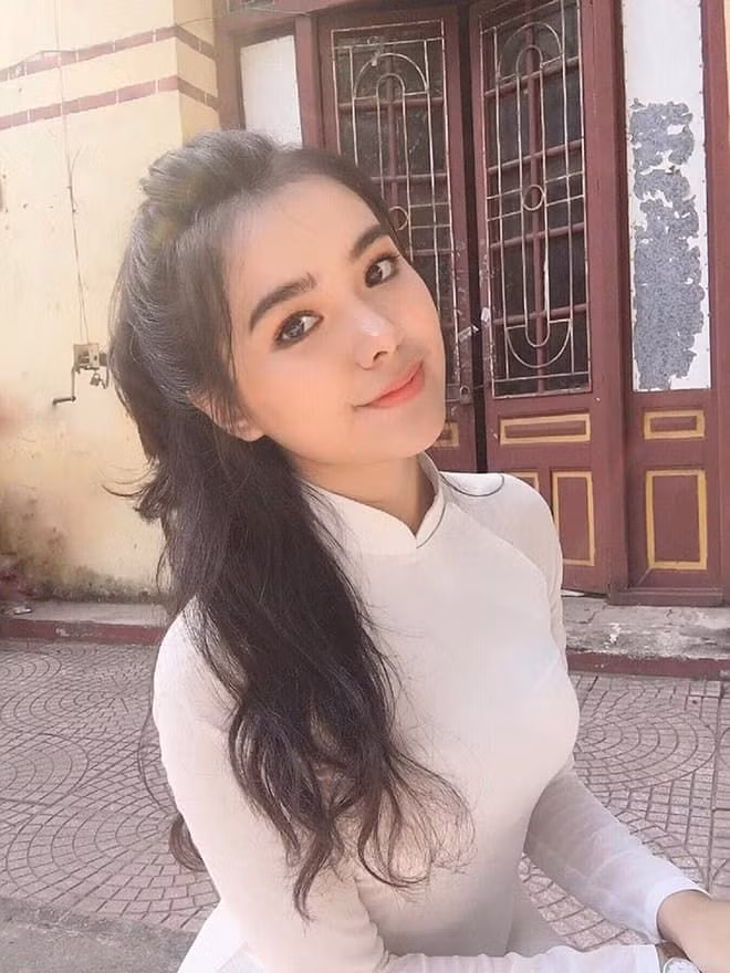 Cac kieu toc de dien voi ao dai, duoc long hoi con gai Viet moi ngay den truong-Hinh-9