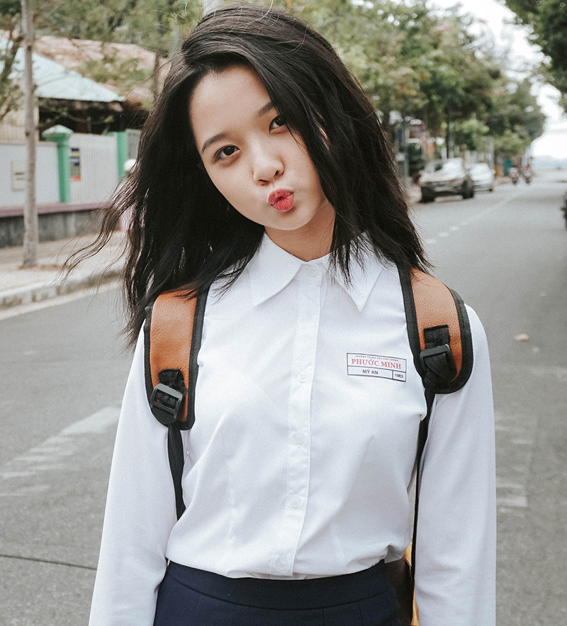 Đóng chính trong bộ phim điện ảnh First Love (dự kiến ra mắt vào tháng 4), Thanh Mỹ hóa thân thành nữ sinh có những rung động đầu đời.