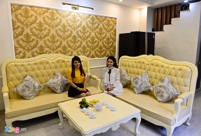 Vốn yêu thích phong cách châu Âu nên nội thất và cách trang trí ngôi nhà của Tố My cũng theo phong cách này.