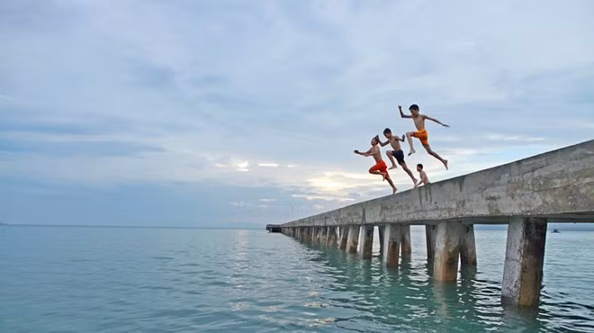 Một trong những tác phẩm của Hưng về đề tài cuộc sống đời thường.