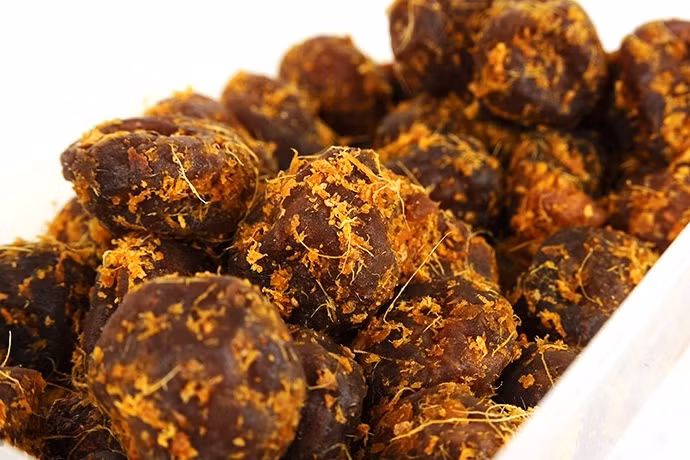 Nếu thai phụ thường xuyên ăn thực phẩm chứa đường hóa học, sẽ có tác hại gây kích thích niêm mạc đường ruột và ảnh hưởng đến chức năng men tiêu hóa, dẫn đến suy giảm chức năng tiêu hóa, gây rối loạn tiêu hóa và gây trở ngại cho sự hấp thụ chất dinh dưỡng. Đồng thời, có thể làm tăng gánh nặng cho thận, có hại đối với thận.