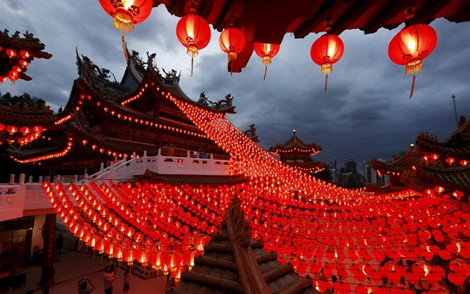 Đèn lồng rực rỡ đón năm mới ở Kuala Lumpur, Malaysia.