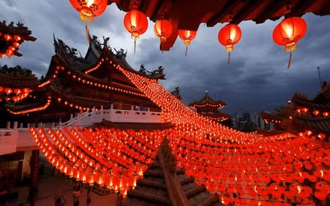 Đèn lồng rực rỡ đón năm mới ở Kuala Lumpur, Malaysia.