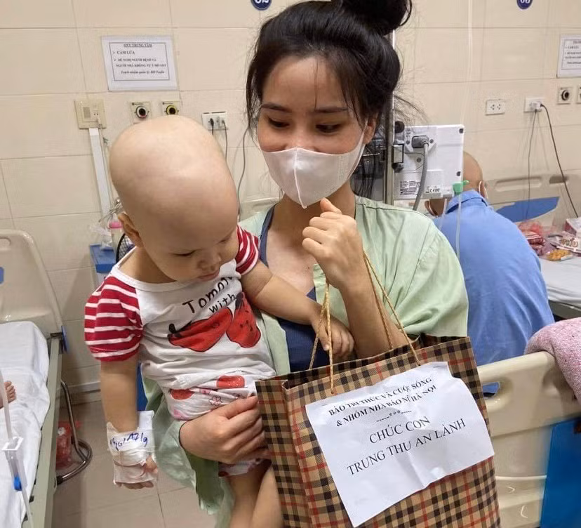 Trong đó có những em còn rất nhỏ tuổi.