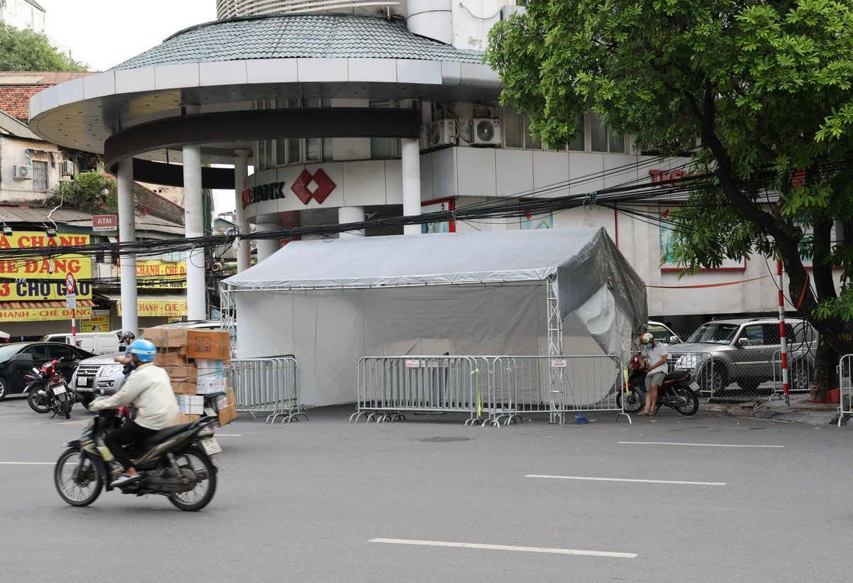 Nhiều người dân phố cổ Hà Nội cho biết đây là những hình ảnh khó quên của Thủ đô và họ không bao giờ muốn gặp lại.