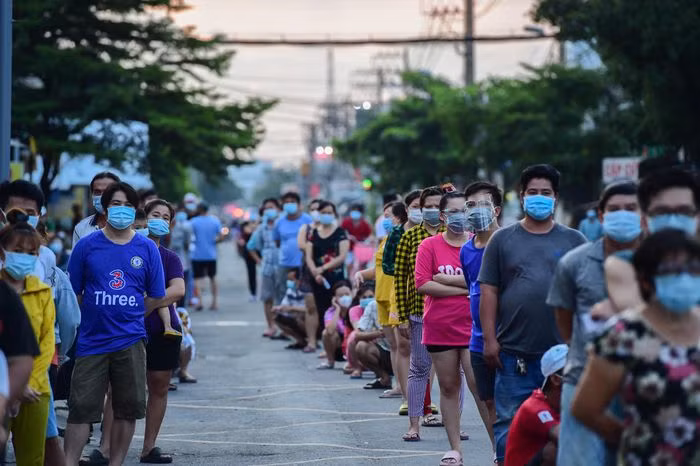 Gia dinh 6 nguoi tai Ha Noi duong tinh voi nCoV