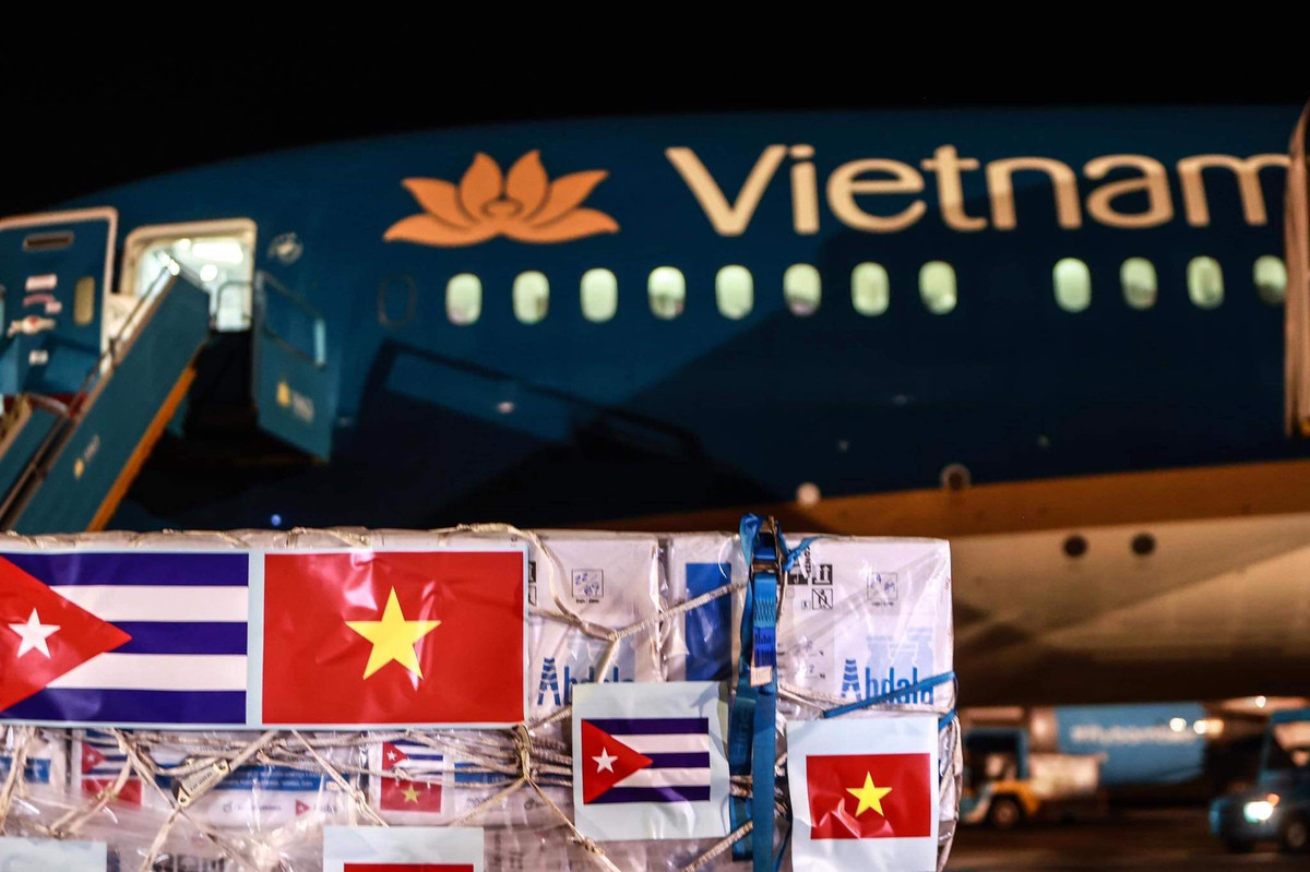 Công ty Pfizer cũng cam kết chuyển đủ 31 triệu liều vắc xin đã ký hợp đồng với Việt Nam ngay trong năm 2021 và 20 triệu liều vắc xin cho trẻ em khi có đầy đủ dữ liệu về hiệu quả và tính an toàn.