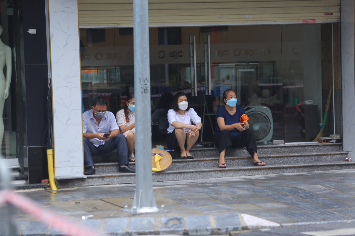 Thời gian thực hiện phong toả từ 11h30 ngày 24/9/2021 cho đến khi có thông báo mới.