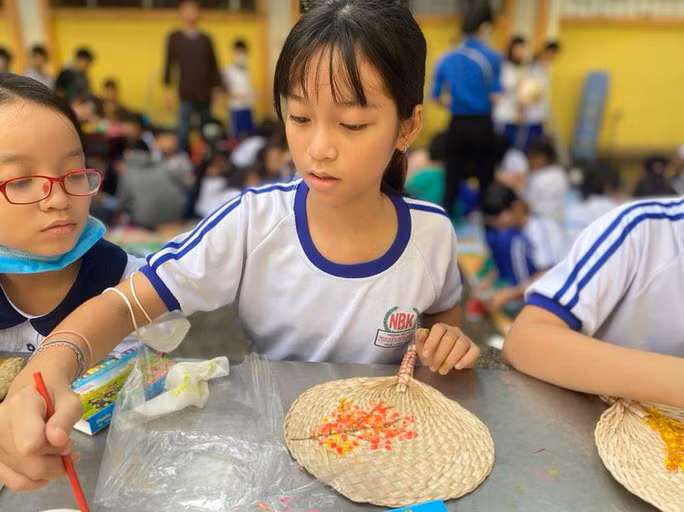 So GD-DT TP HCM de xuat phuong an mo cua truong hoc, cho hoc sinh tro lai truong