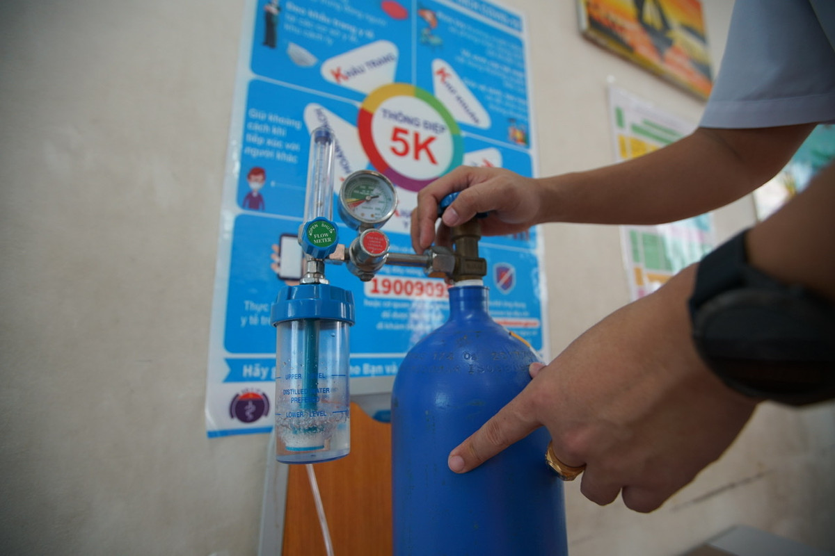 Các trạm y tế lưu động được trang bị trang thiết bị cơ bản đáp ứng công tác phòng chống dịch COVID-19.