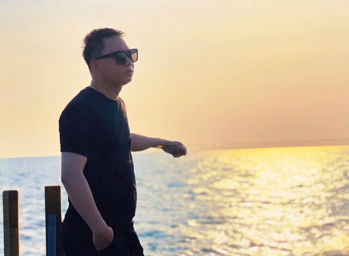 Thu choi xe cua sep 9X Vincom Retail: Tu hang khung toi 