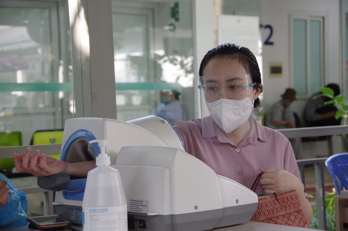 Mọi công tác khám sàng lọc đối với nhóm đối tượng này cũng được thực hiện kỹ hơn người bình thường.