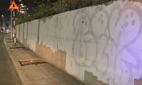 Xoa nhung hinh ve boi ban len con duong hon 300 ty dong o Ha Noi