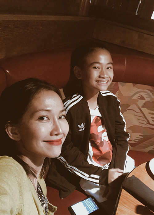 Nữ diễn viên đang dành mọi tâm huyết chăm lo cho tổ ấm nhỏ của mình ở bên Mỹ.