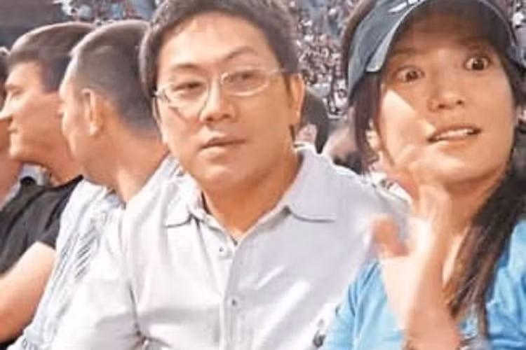 Khi nổi tiếng nhờ vai diễn trong "Hoàn châu cách cách", Triệu Vy ngày càng bận rộn nên thời gian người đẹp dành cho Diệp Mậu Thanh ngày càng ít. Ảnh: Vietnamnet