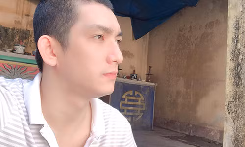 Chong cu Phi Thanh Van lay lai tinh than sau thong tin vo no