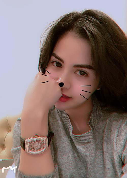 Gần đây, vợ chồng Việt Anh liên tục có những chia sẻ khó hiểu, khiến cả hai một lần nữa vướng tin đồn hôn nhân gặp trục trặc. Hiện tại, cặp đôi vẫn chưa lên tiếng về nghi vấn chia tay.